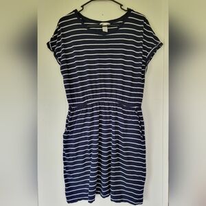H&M Basic Navy and White Striped Short Sleeve Mini Dress With Pockets Size L